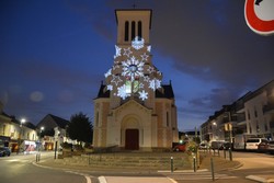 Projection "Envole d'toiles et flocons blancs"